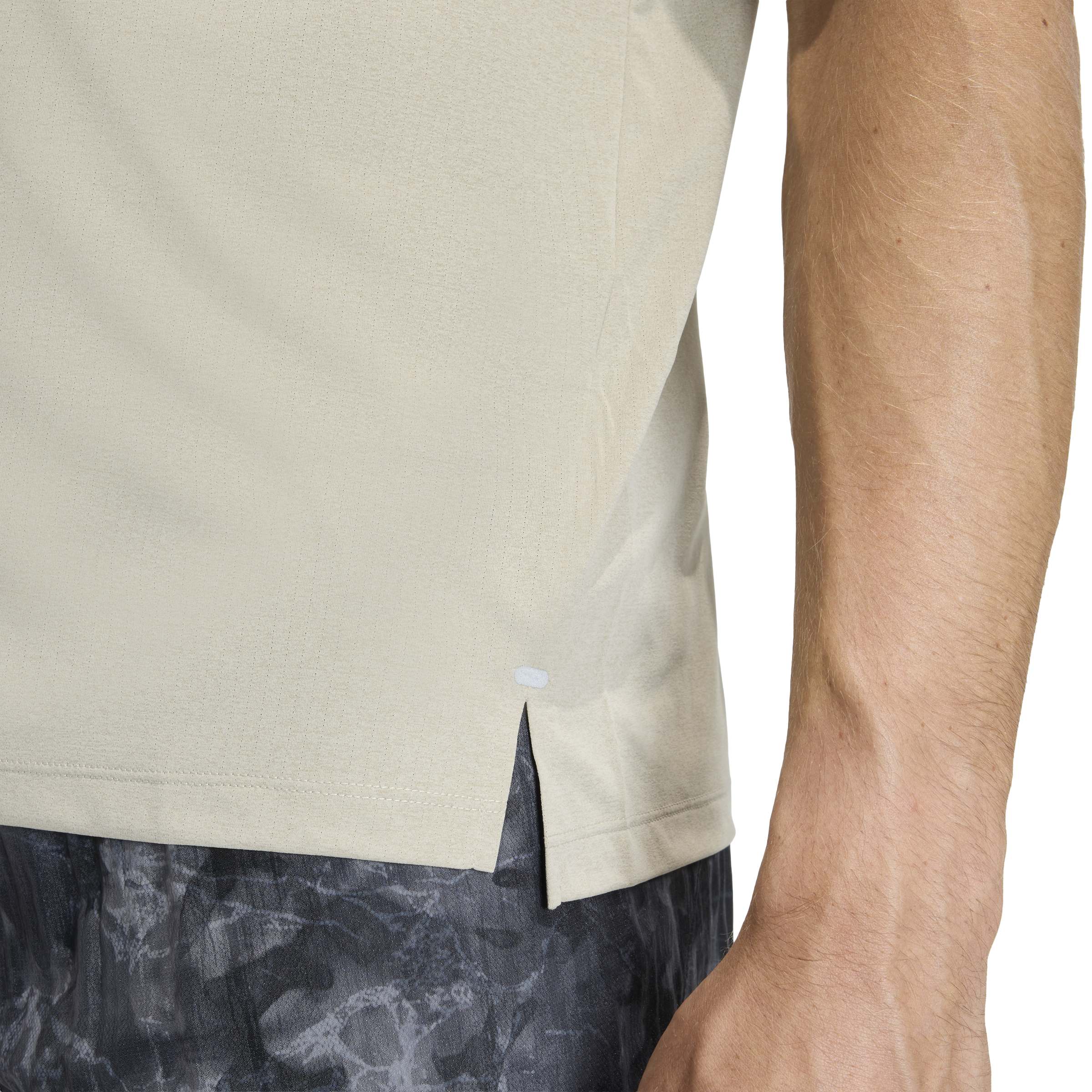 Adi365 T-Shirt - Image 5
