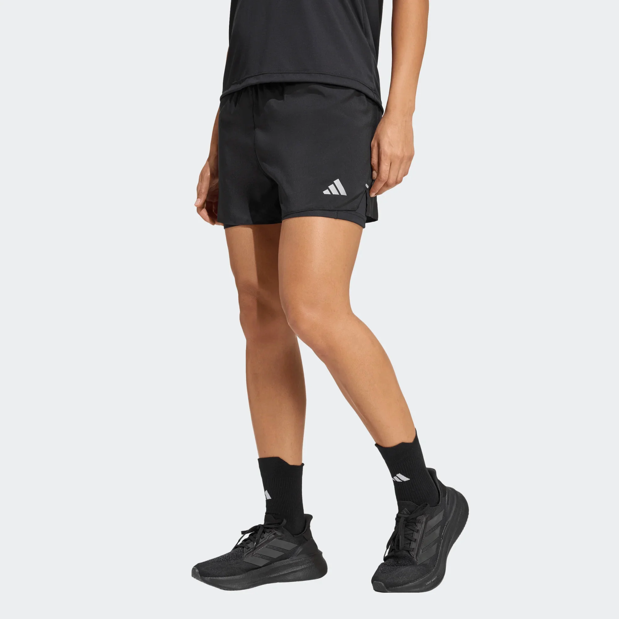 Run Essentials 2-in-1 Shorts w - Image 2
