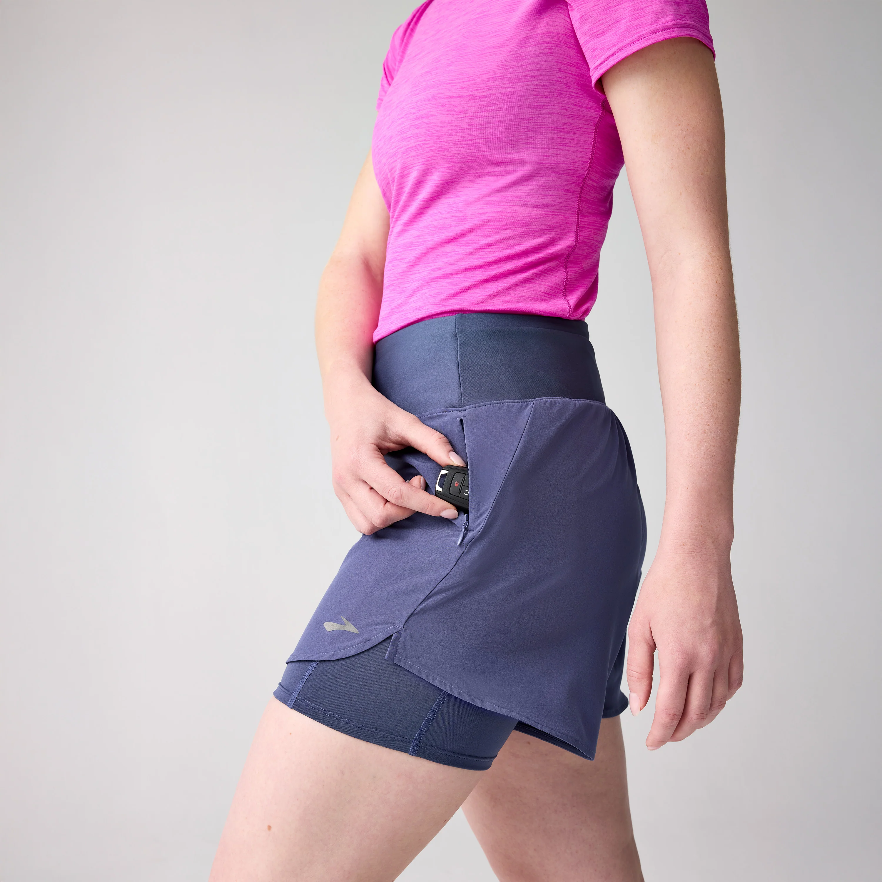Lady Chaser 5" 2-in-1 Short 2.0 - Image 4