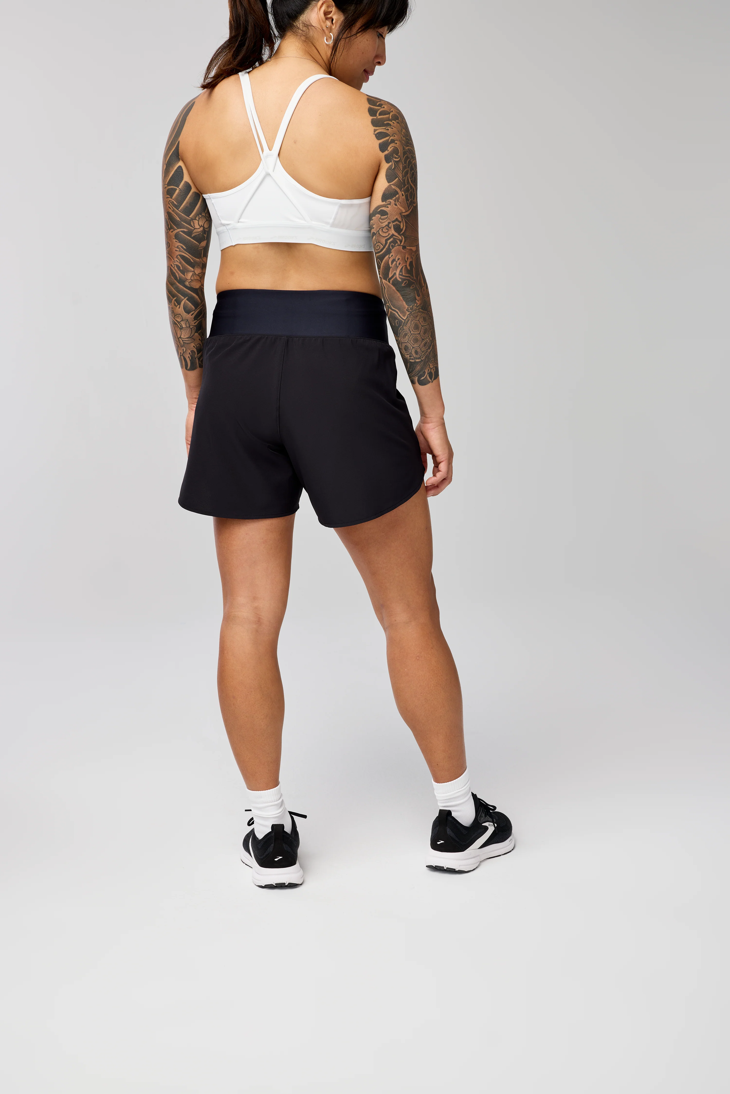 Lady Chaser 5" Short 2.0 - Image 2
