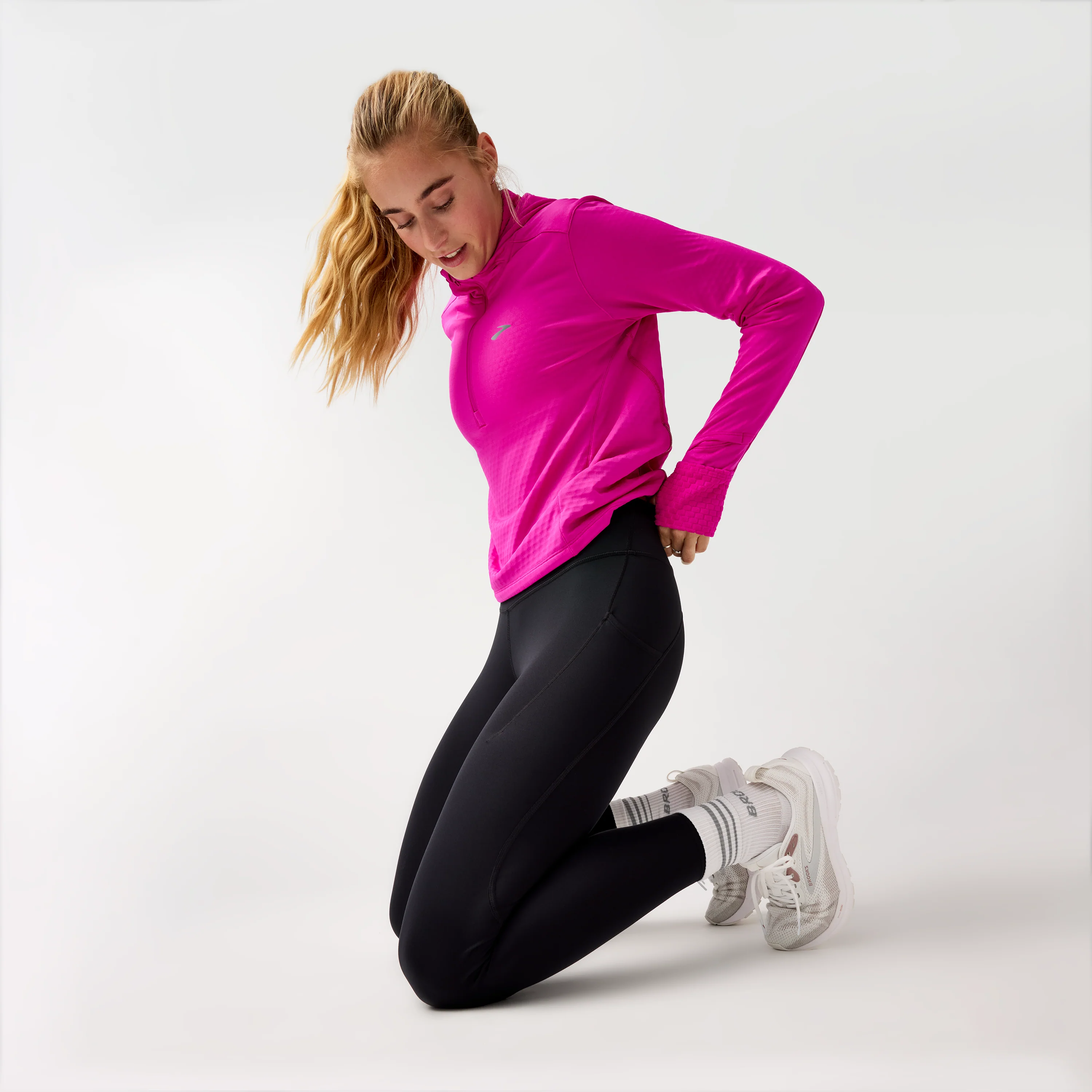 Lady Notch Thermal Hoodie 3.0 - Image 6