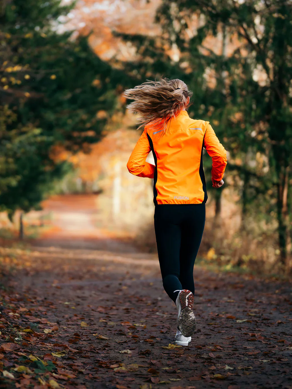 Women S1 Run Jacket - Image 4
