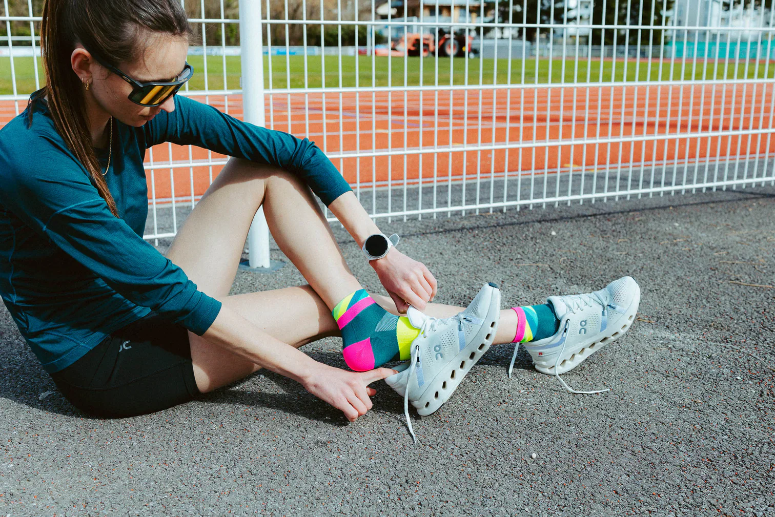 Ultralight Strides Short Petrol Pink - Image 3