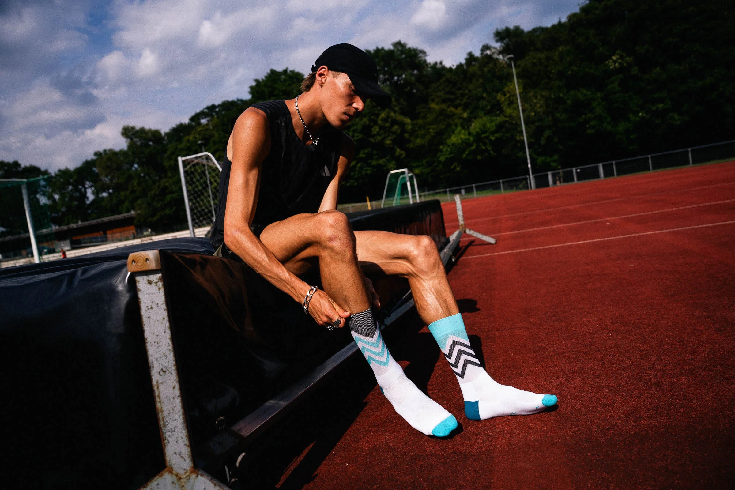 Volts Cyan Black - Image 3