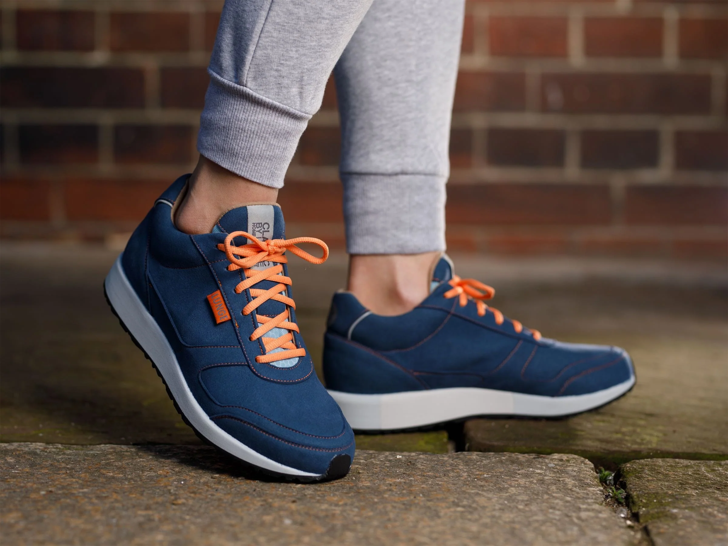 Classic Walk S - Image 3
