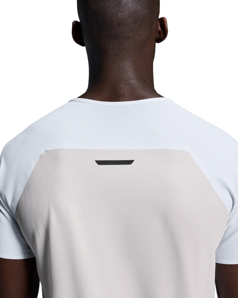 Performance T - Image 2